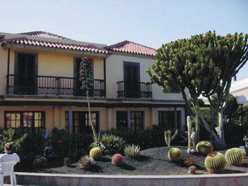 Oasis Club 2*